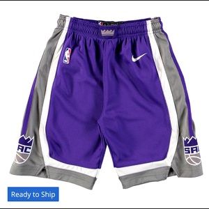 NIke NBA Swingman Sacramento Kings Shorts Purple